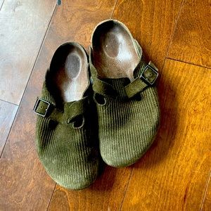 Green Corduroy Birkenstock Boston Soft Footbed